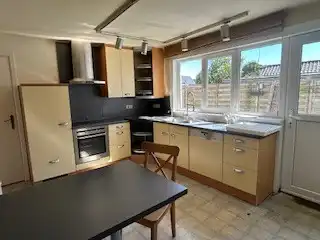 COMMERCIEEL PAND MET OPSLAGRUIMTE EN WOONHUIS OP ZICHTLOCATIE foto 16