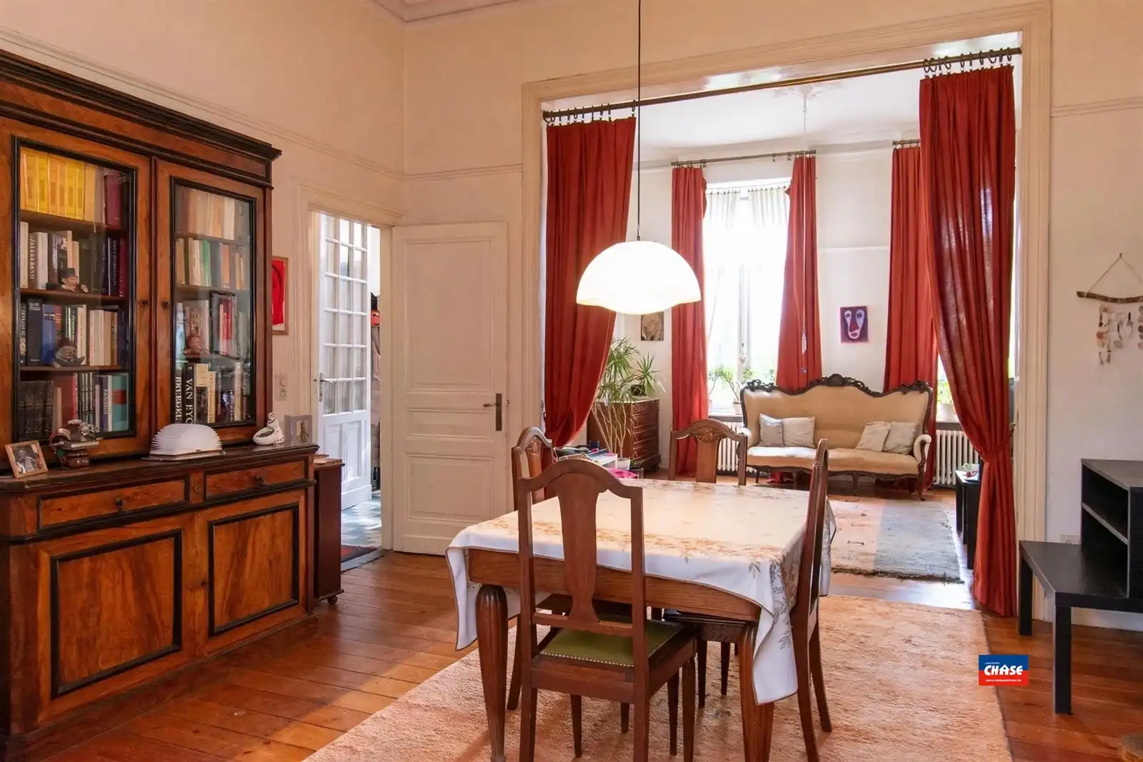 Prachtige authentieke herenwoning met zes slaapkamers en grote tuin foto 5