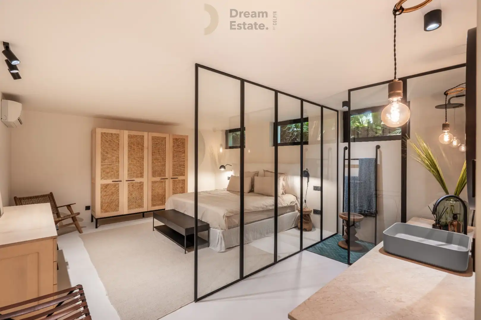 Unieke eerstelijns golfvilla in een exclusieve 'gated community' te Nueva Andalucia foto 29