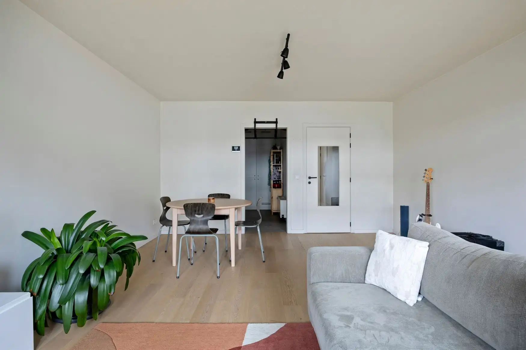 Recent gerenoveerd appartement foto 5