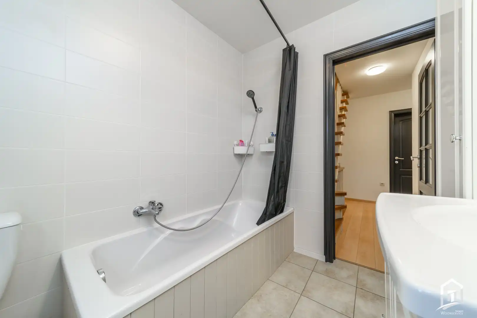 Ruime, energiezuinige woning op toplocatie in Schendelbeke foto 16