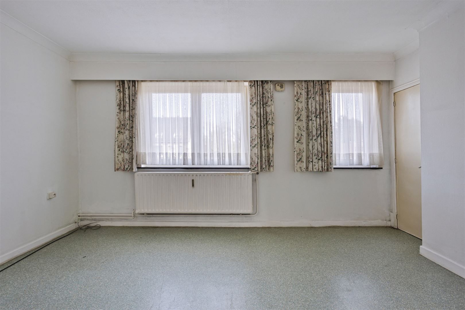 TE KOOP: Handelshuis op 7a33ca te Zonhoven! foto 8