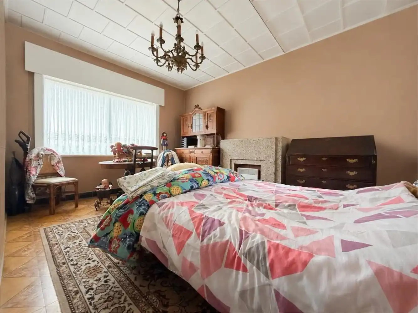 Ruime gezinswoning met 4 volwaardige slaapkamers foto 6