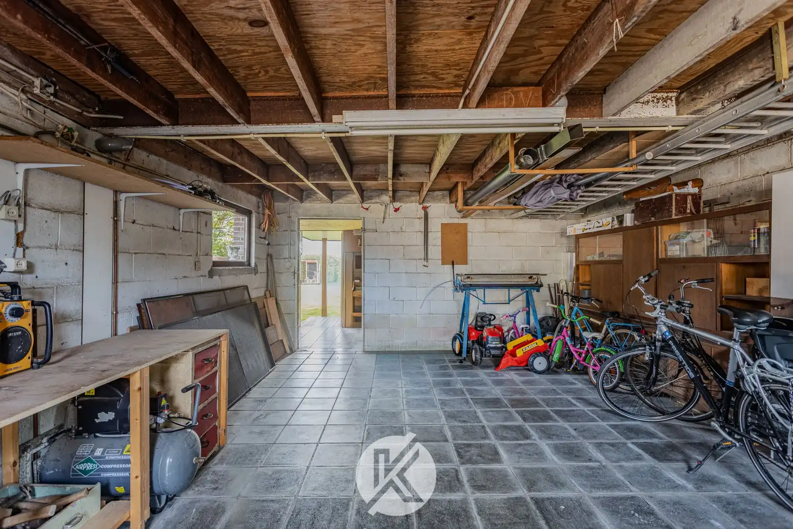 Landelijk gelegen woning met prachtig uitzicht foto 25
