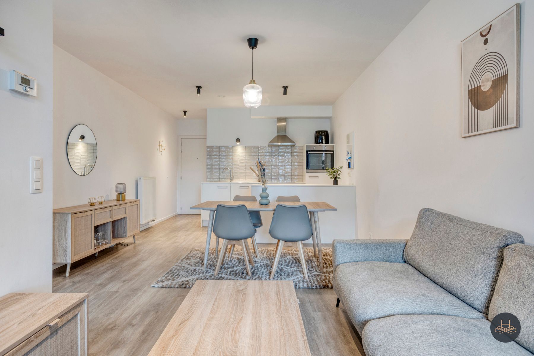 Lichtrijk, gezellig appartement met zeer goede verbindingen foto 6