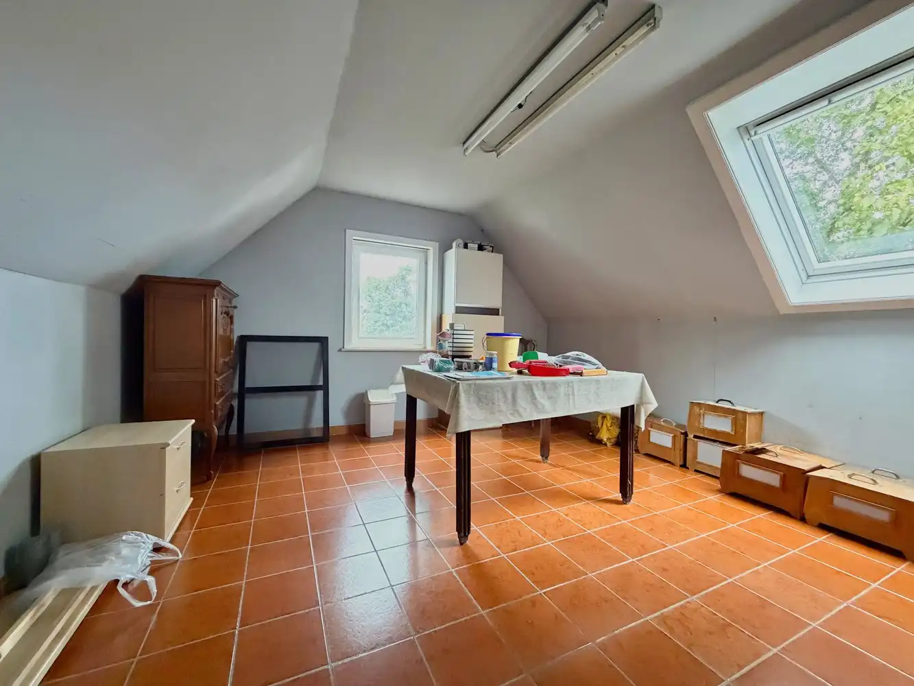 Ruime gezinswoning (4 slpks) op prachtig perceel van 1083m²! foto 13