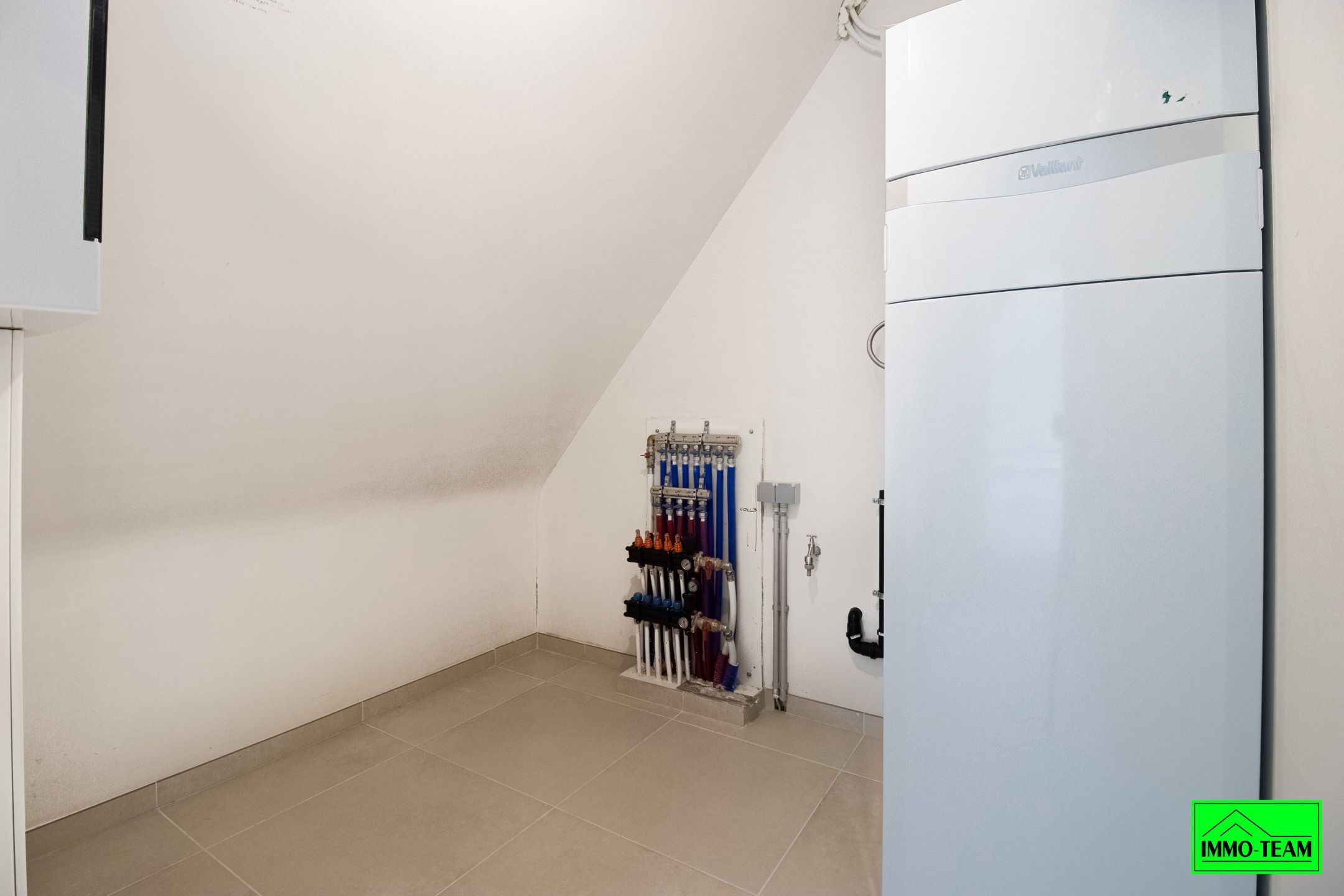 Modern appartement met inpandig terras en multifunctionele mansarde. foto 12