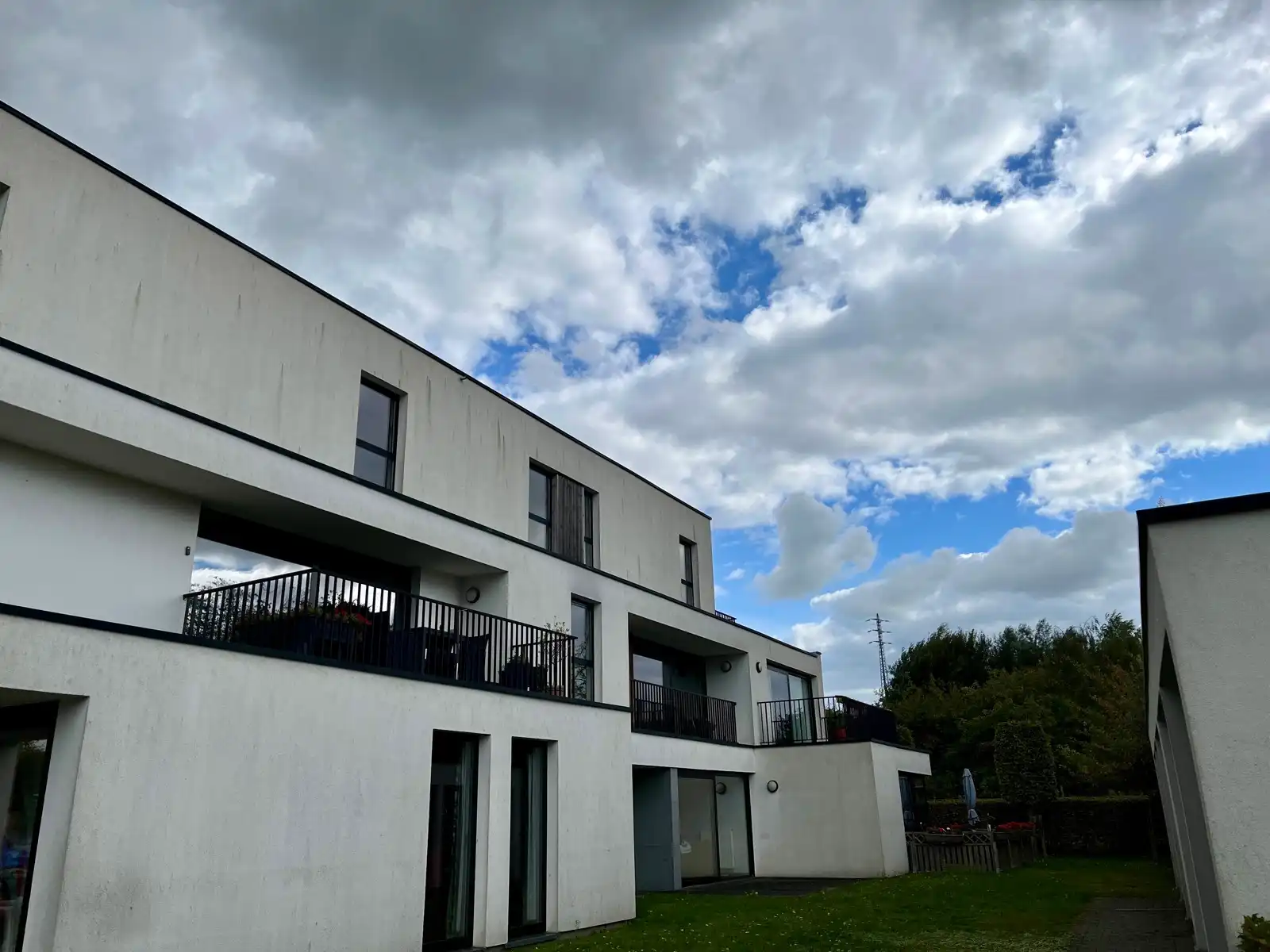 Appartement te koop foto {{pictureIndex}}