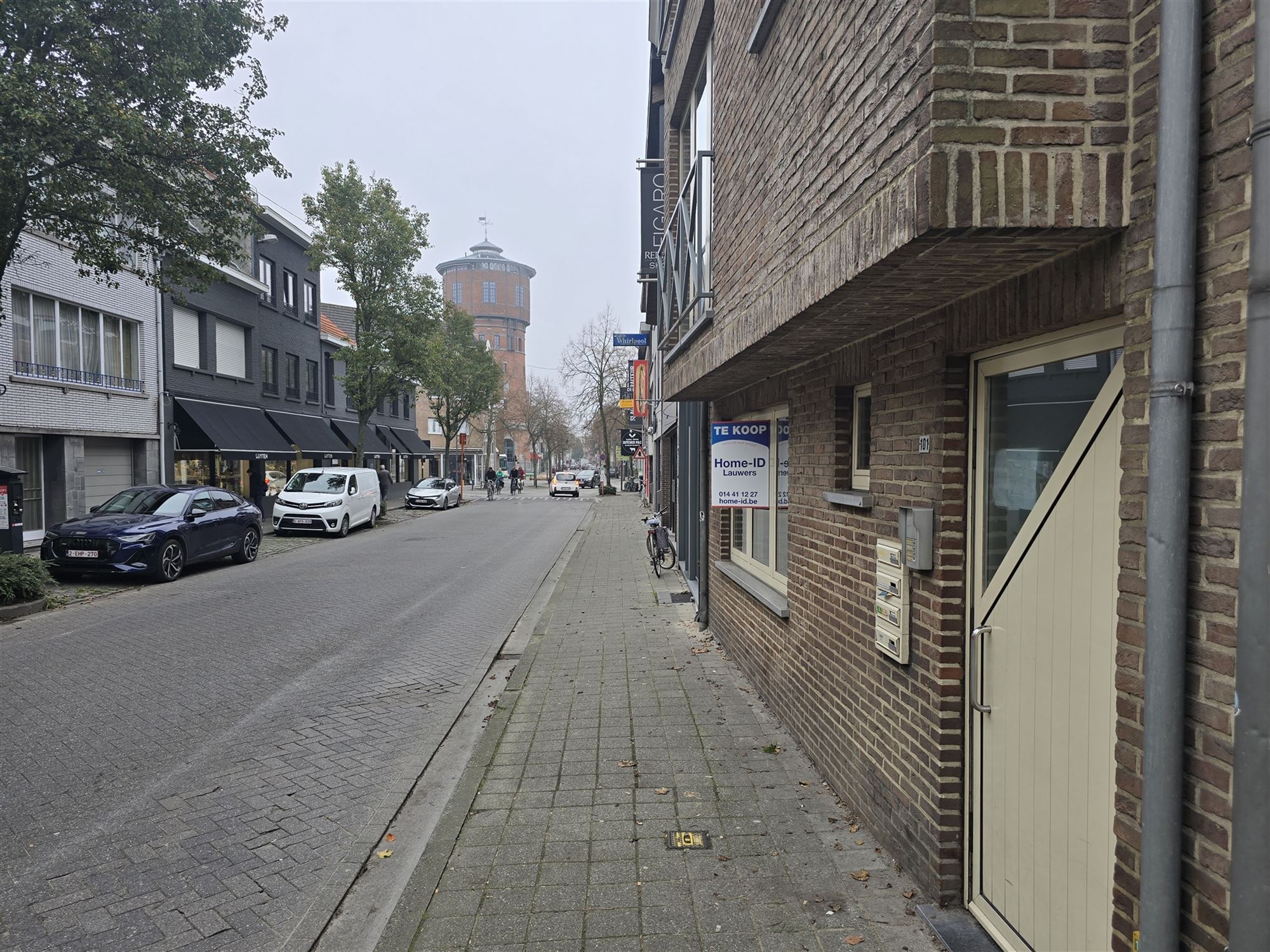 Goed gelegen gelijkvloers 2 slaapkamer appartement  foto 2