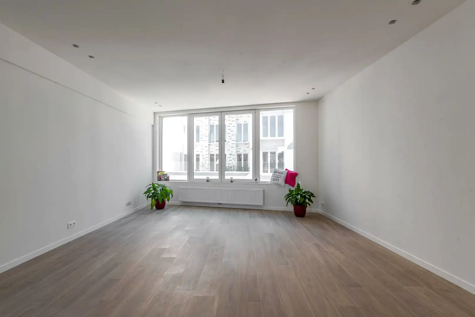 Luxueus gerenoveerd appartement op topligging foto 12