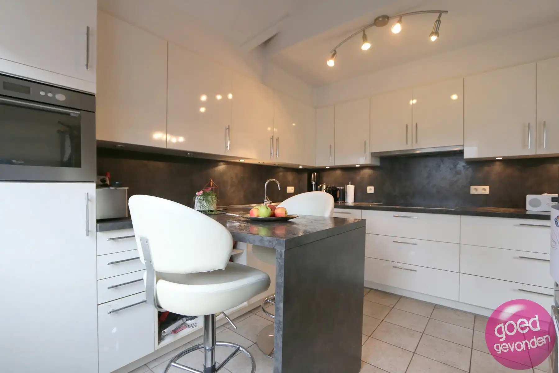 APP - 2 SLK - TERRAS - PARKING - CENTRUM foto 8