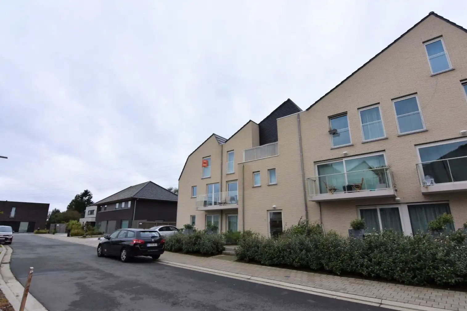 Gezellig 1-slpk appartement met mooi terras foto 13