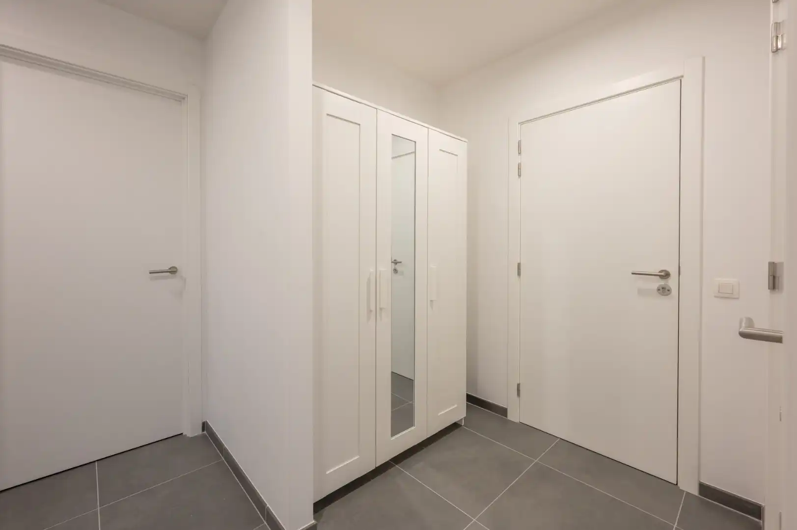 Stijlvol nieuwbouwappartement met ruim terras in het rustige Moerkerke foto 9