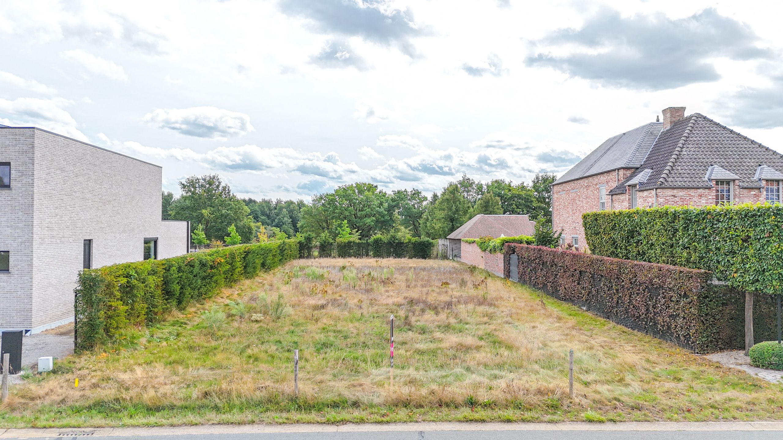 Bouwgrond van ca. 9 are voor open bebouwing in Koersel! foto 2