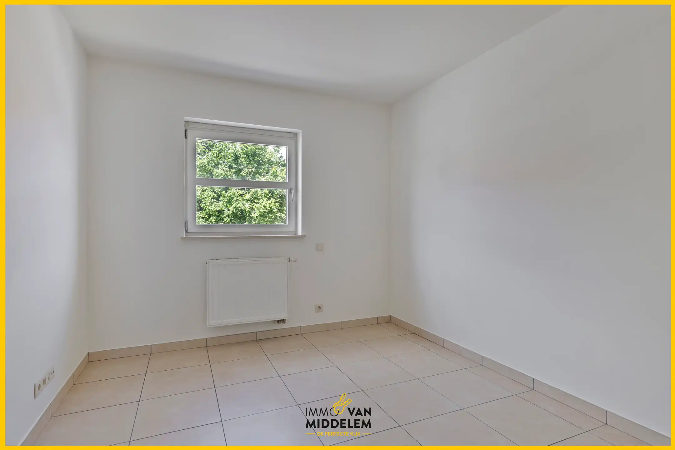 INSTAPKLARE ENERGIEZUINIGE WONING MET 3 SLPK EN GARAGE foto 13