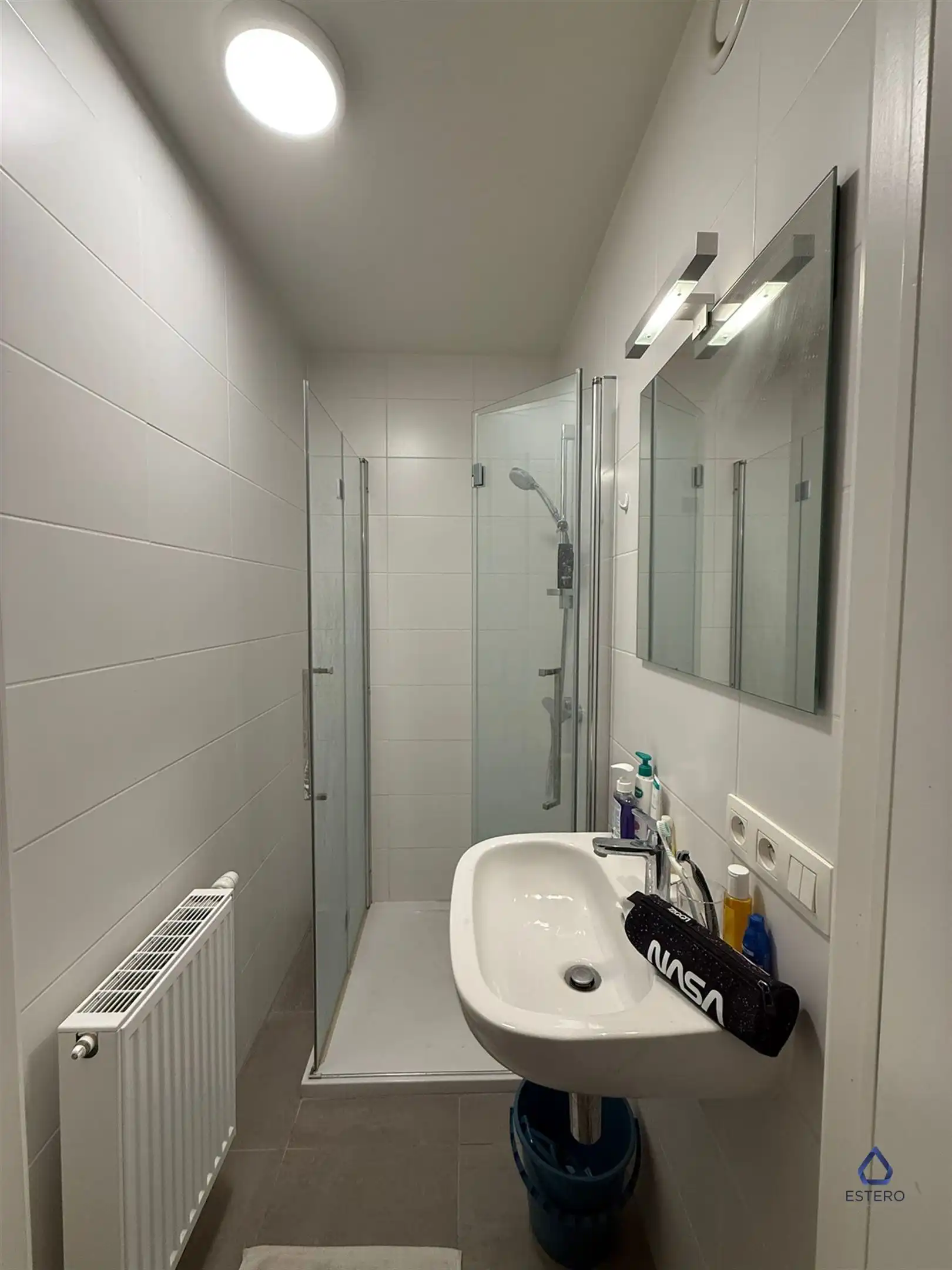 Moderne studio met terras en ondergrondse parking foto 7