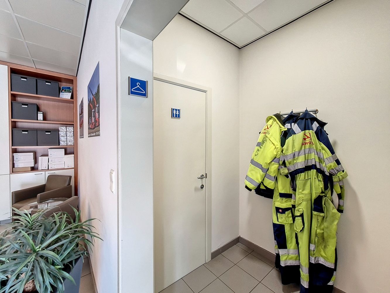Overdracht handelsfonds, uitstekende ligging! foto 6