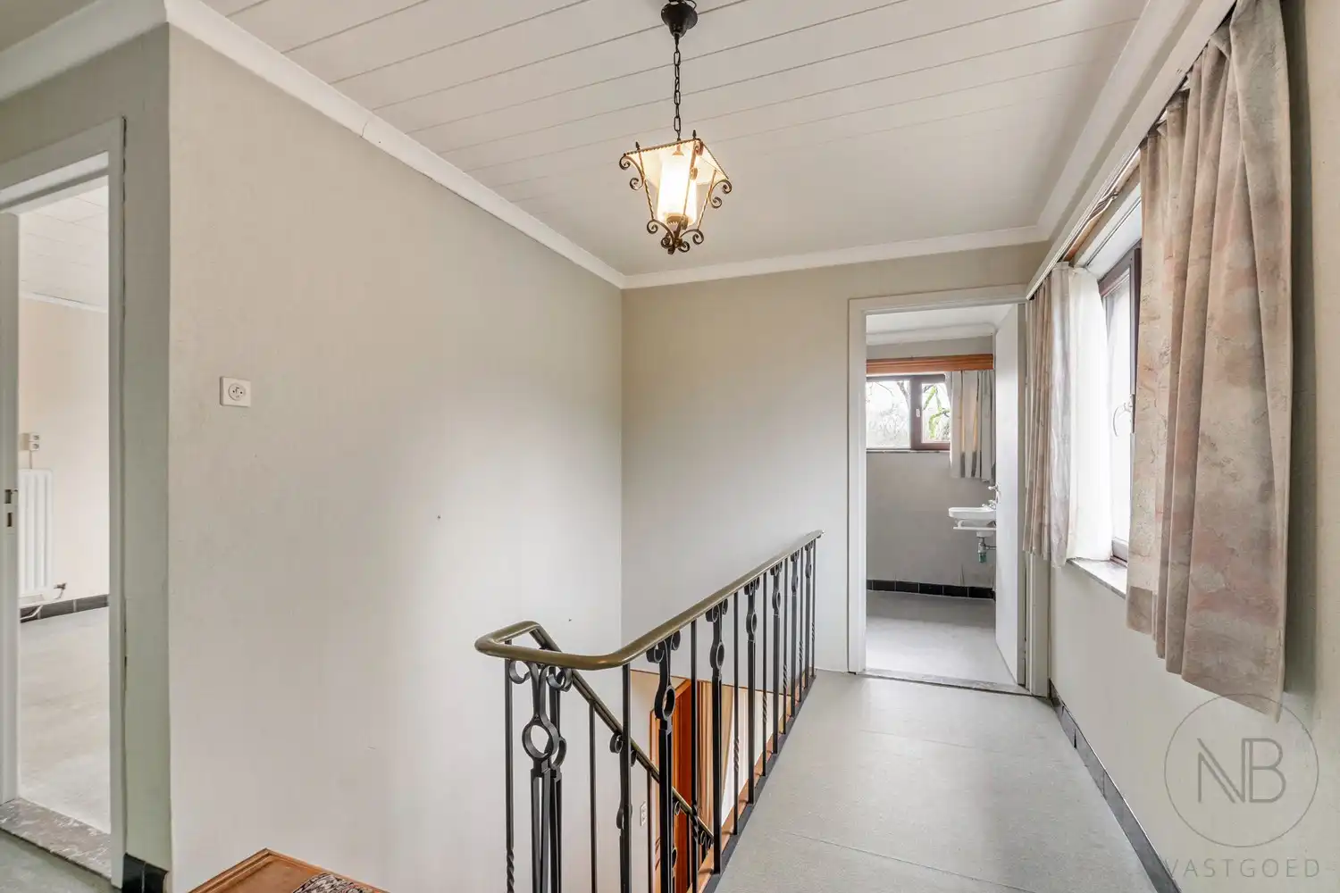 Woning met  bouwgrond te koop aan De Maten in Genk foto 22