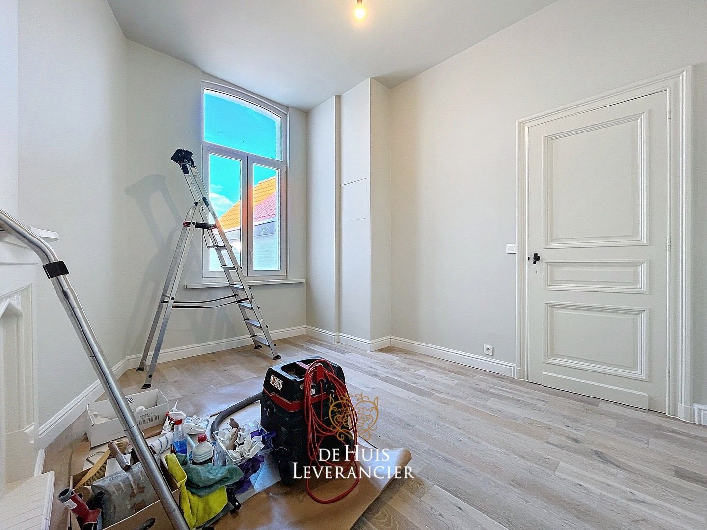 Authentiek wonen in LUXE - statig herenhuis in HARTJE Konitch te koop foto 30