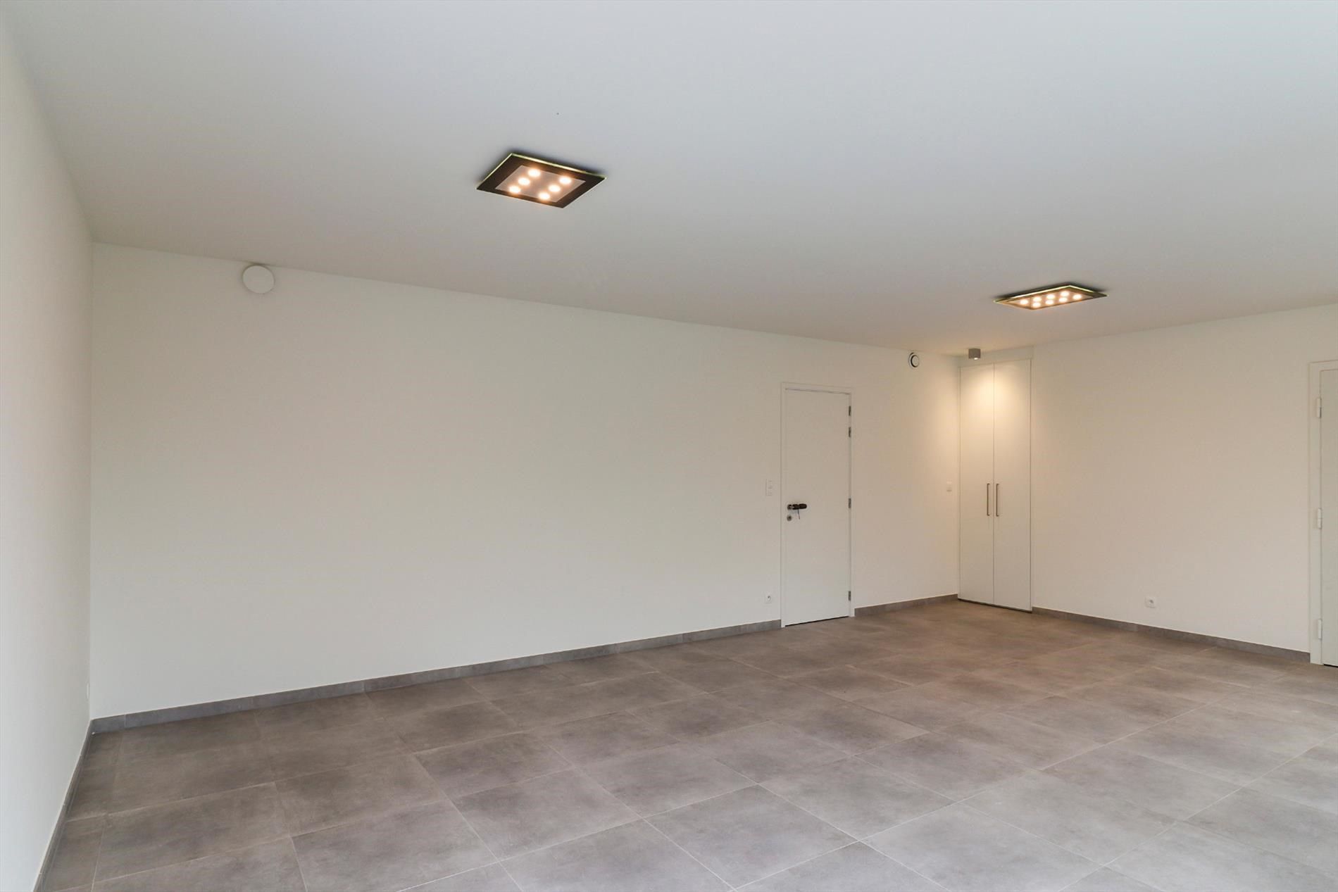 Nieuwbouw appartement op wandelafstand van buurtwinkels en station!  foto 4