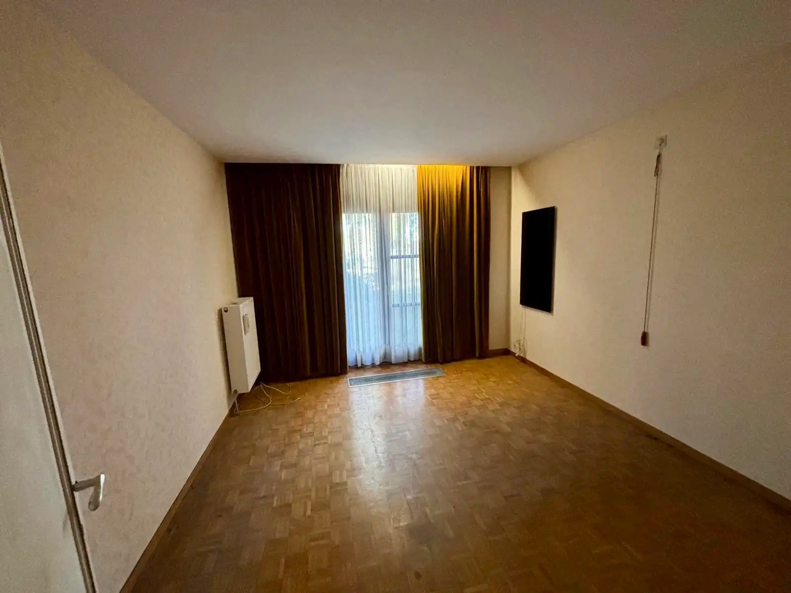 Te renoveren woning op 4769 m², grenzend aan natuurgebied De Keiheuvel foto 10