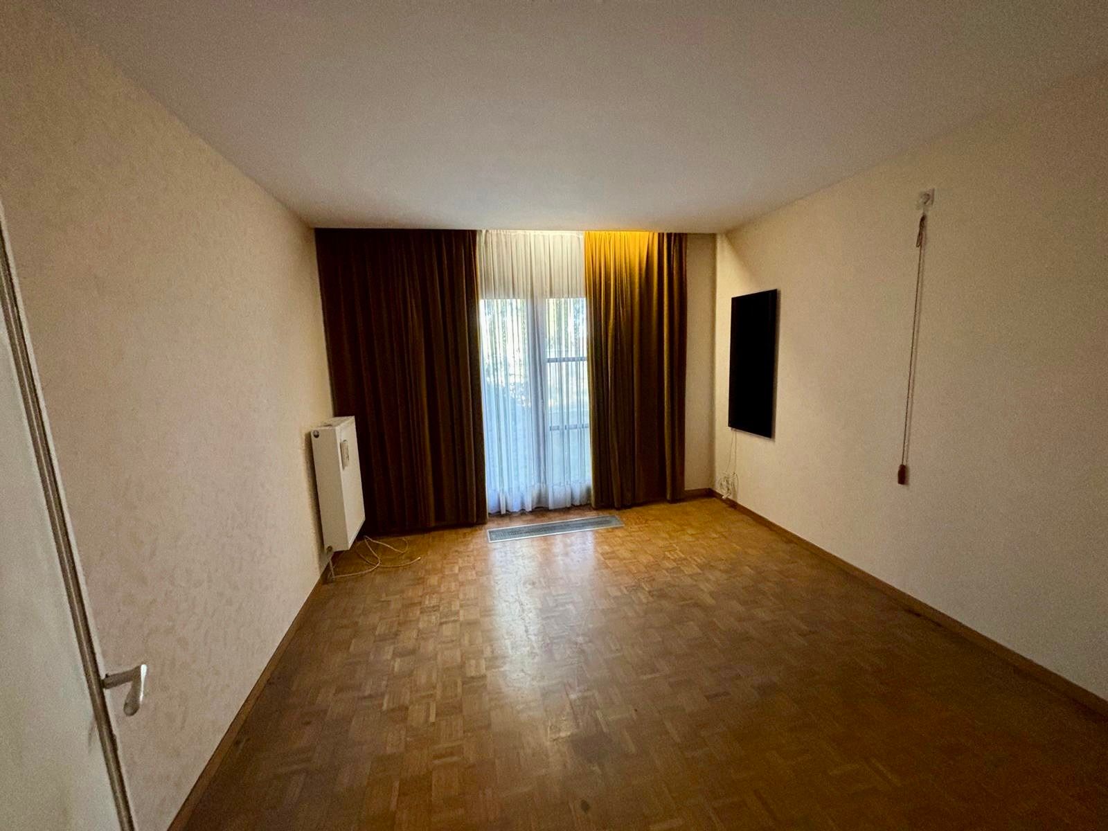 Te renoveren woning op 4769 m², grenzend aan natuurgebied De Keiheuvel foto 10