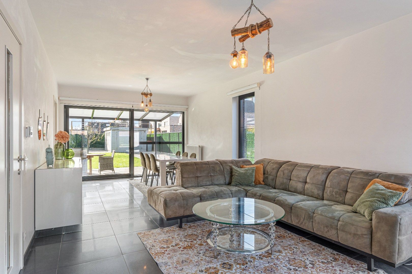 Verzorgde woning met hedendaags energiecomfort, terras, tuin en garage, ideaal voor jong gezin! foto 13