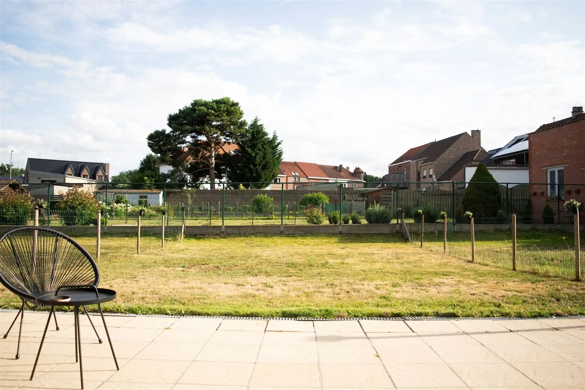 Gelijkvloers appartement met tuin foto 3