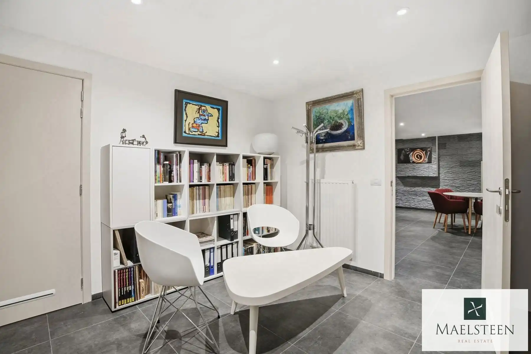 Ruime, instapklare stadswoning in de binnenstad van Brugge foto 34