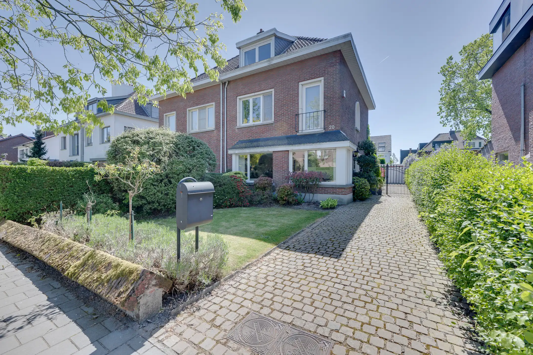 Hoofdfoto van de publicatie: Huis te koop