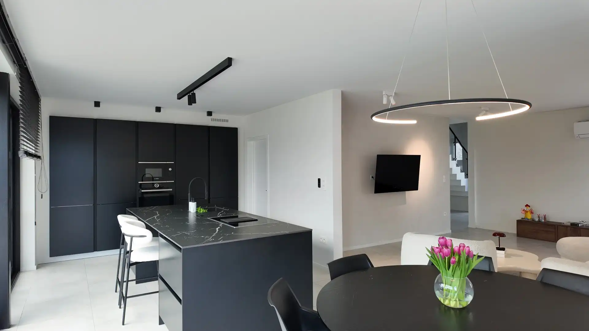 PRACHTIGE AFGEWERKTE HOB MET 3 SLKPS+ TE KOOP - MAASMECHELEN foto 6