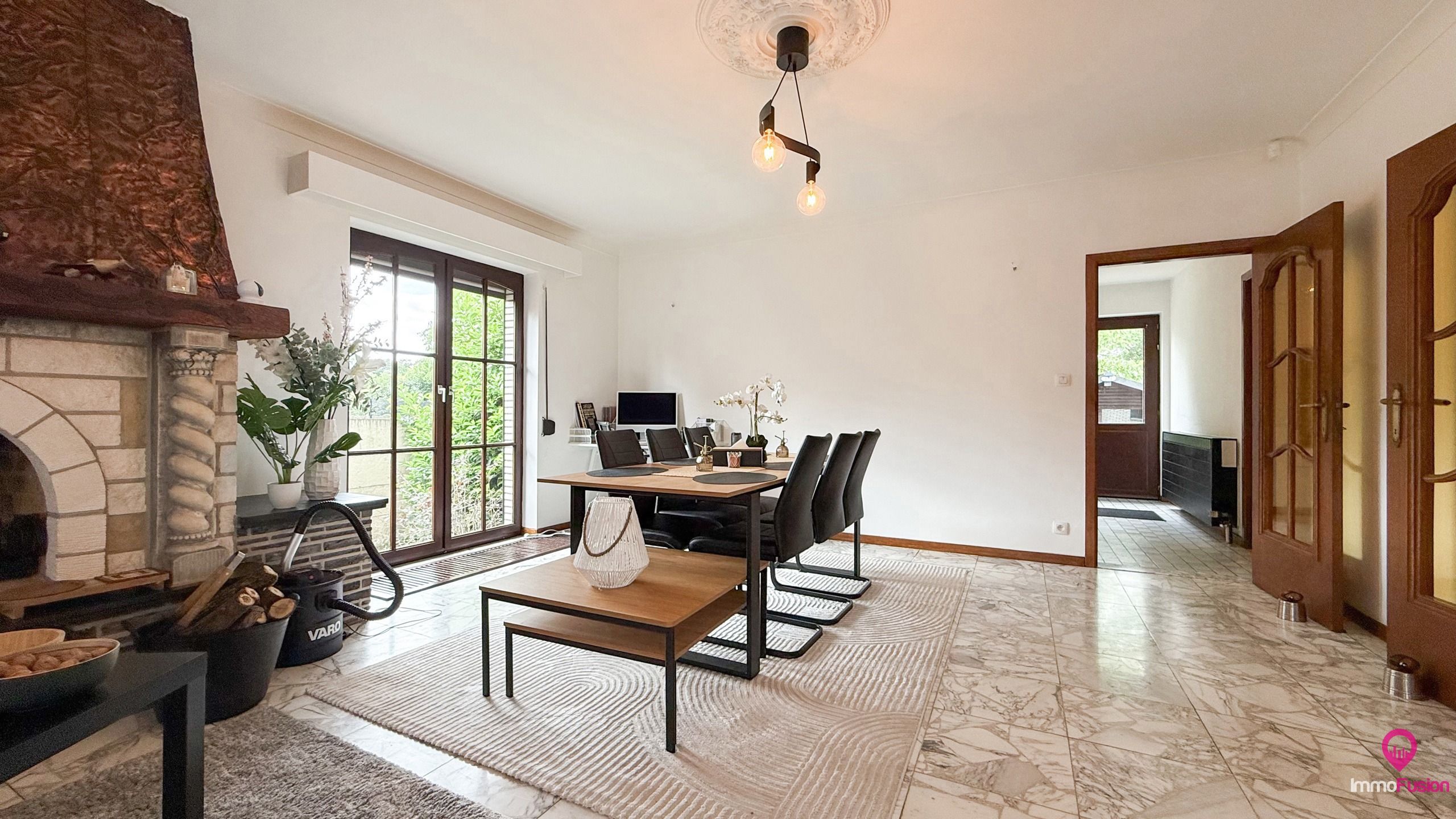 Instapklare gelijkvloerse woning met 3 slpks op 11a37ca! foto 7