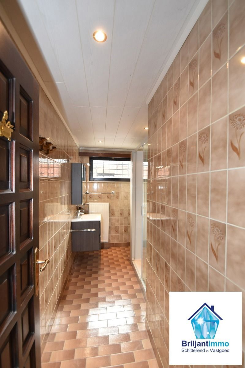 Zeer ruime bungalow met 3 slp en ruime tuin foto 7
