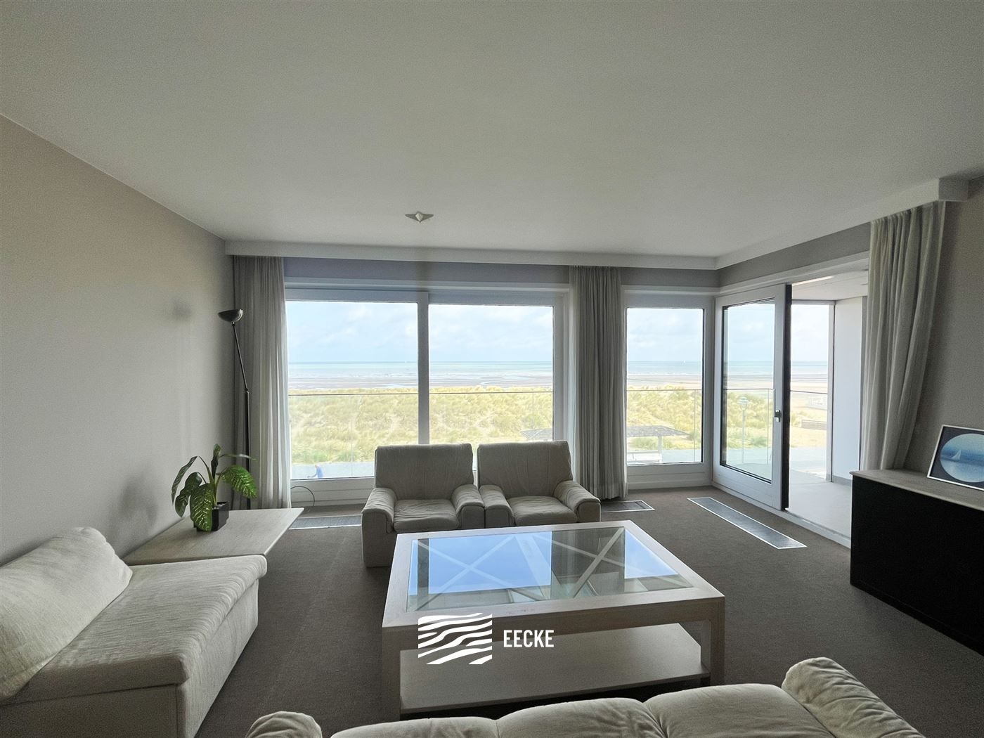 Appartement met 2 slaapkamers foto {{pictureIndex}}