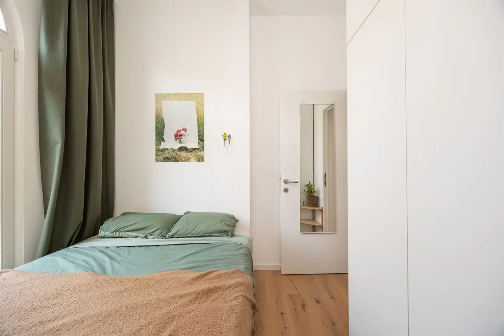 Trendy en instapklaar hoekappartement in de bruisende Universiteitsbuurt foto 8