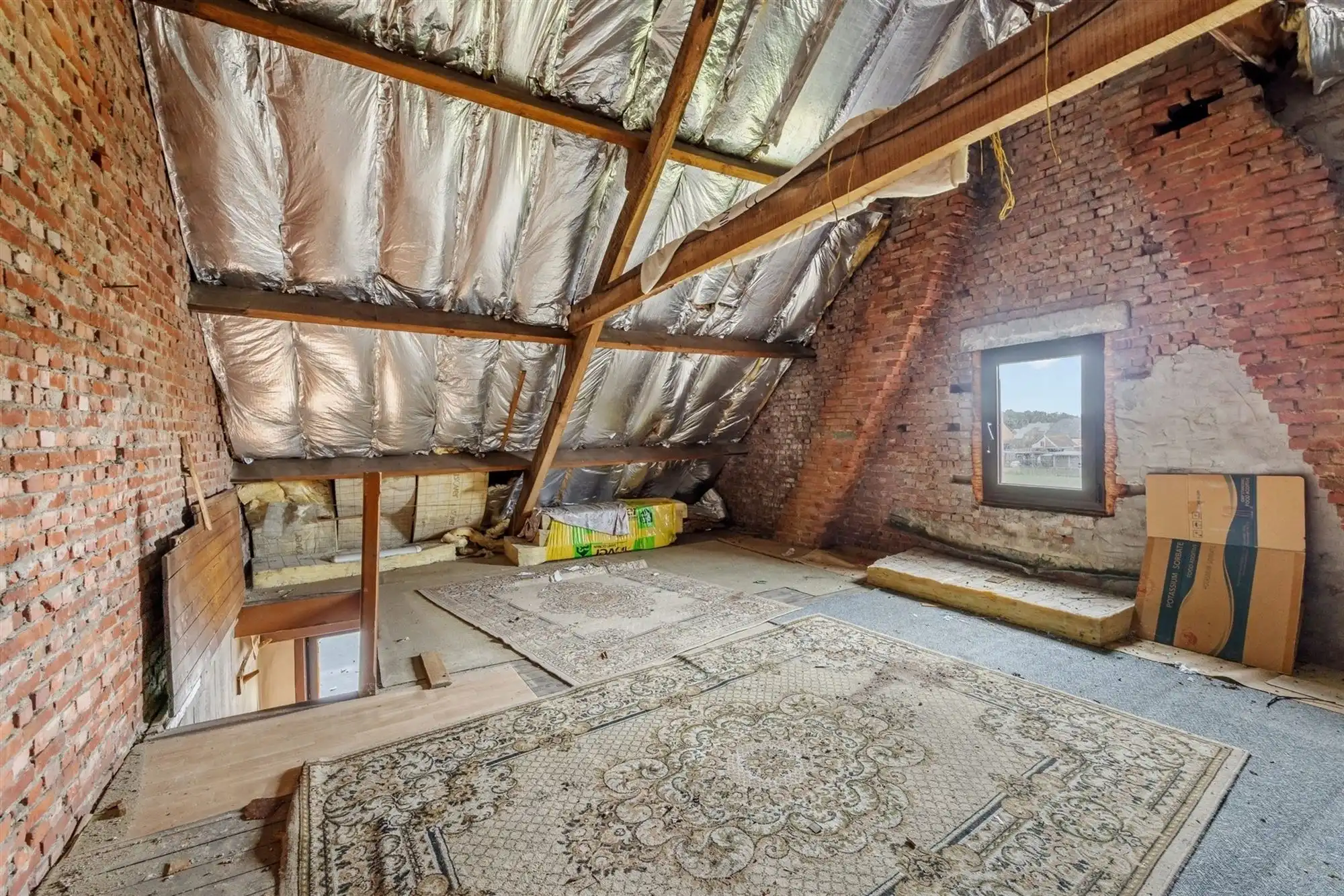 OPBRENGSTEIGENDOM MET 2 WONINGEN foto 23