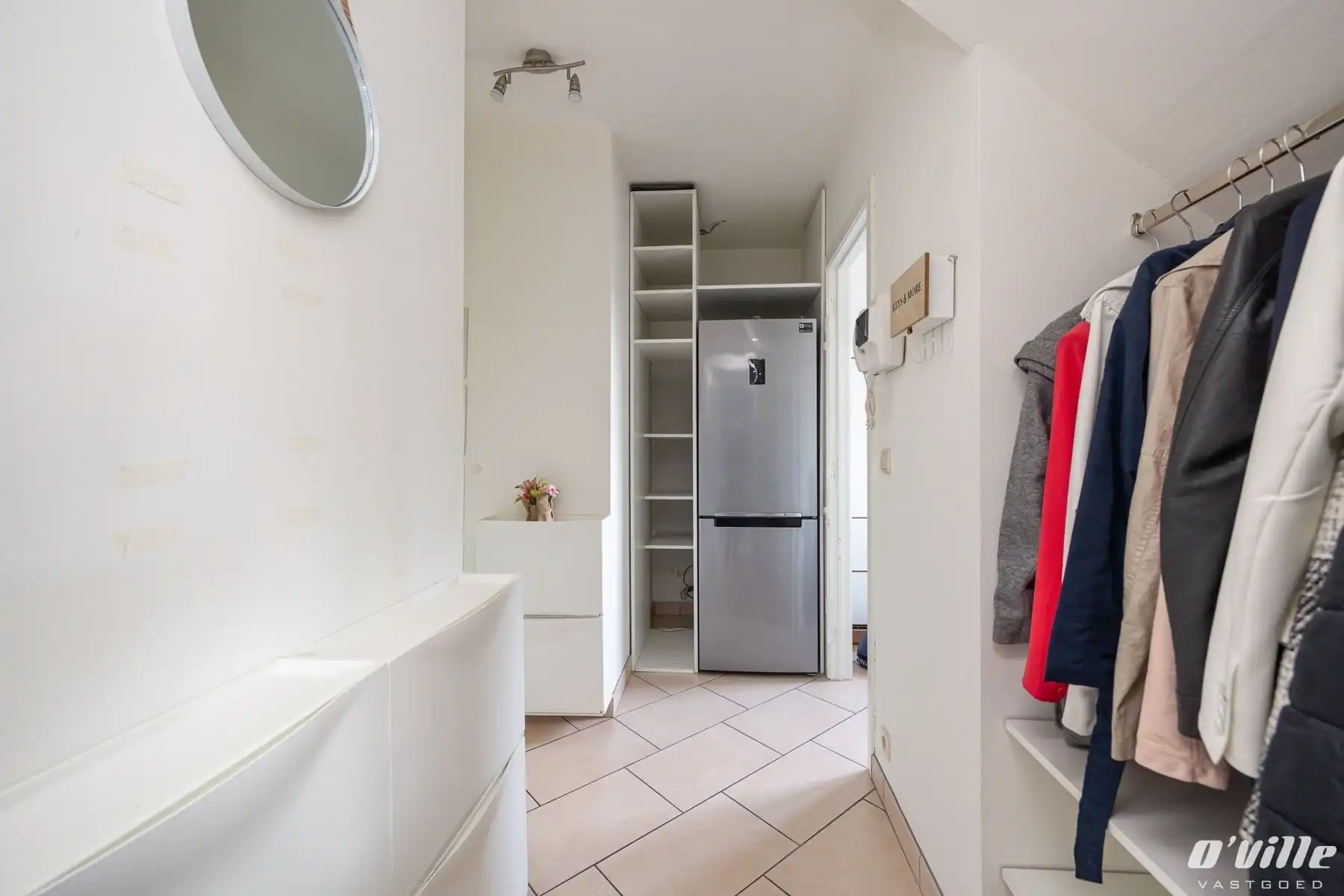 Stijlvol appartement modern, comfortabel met garage en kelder foto 2