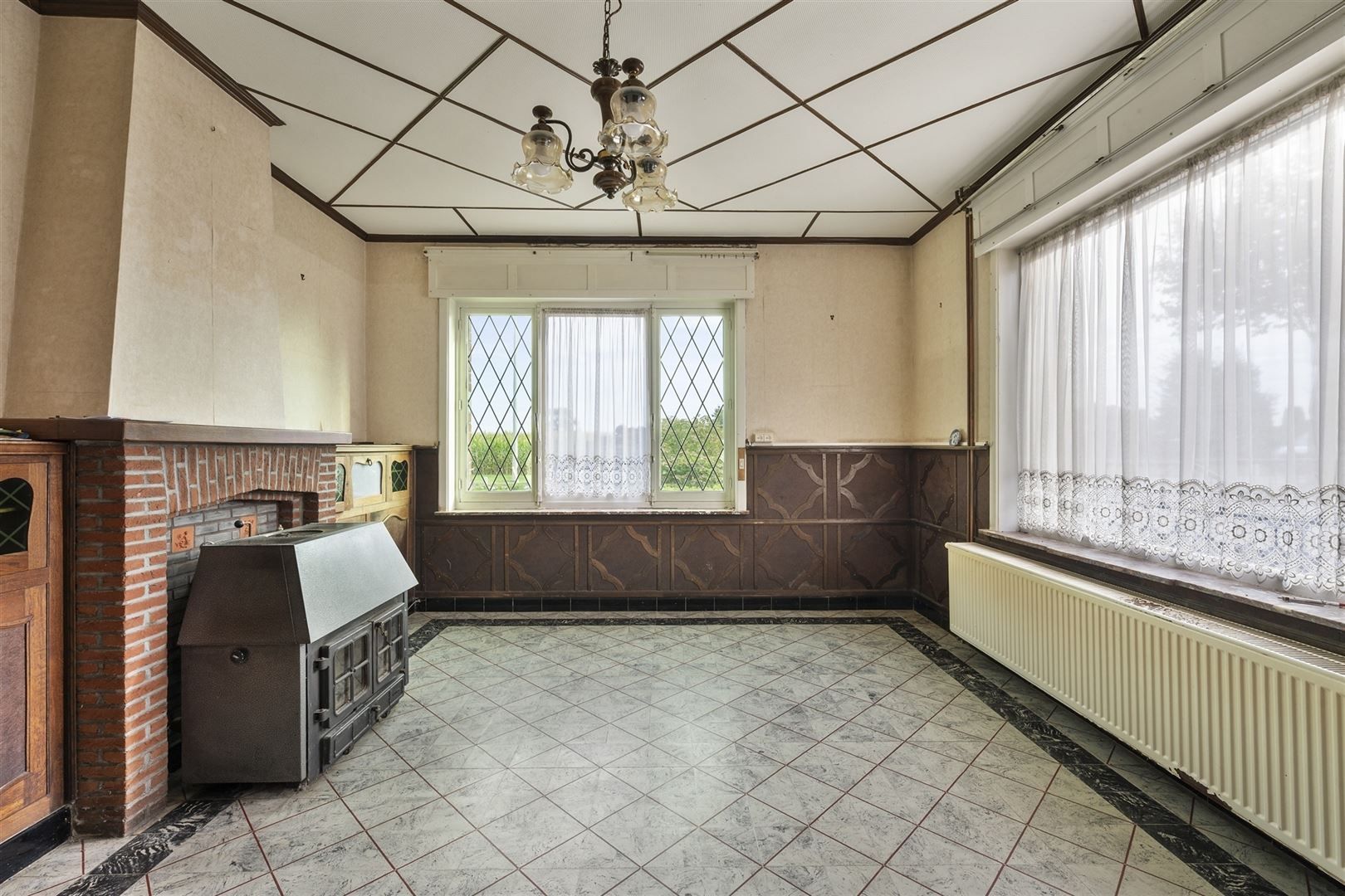 Te renoveren alleenstaande woning foto 7
