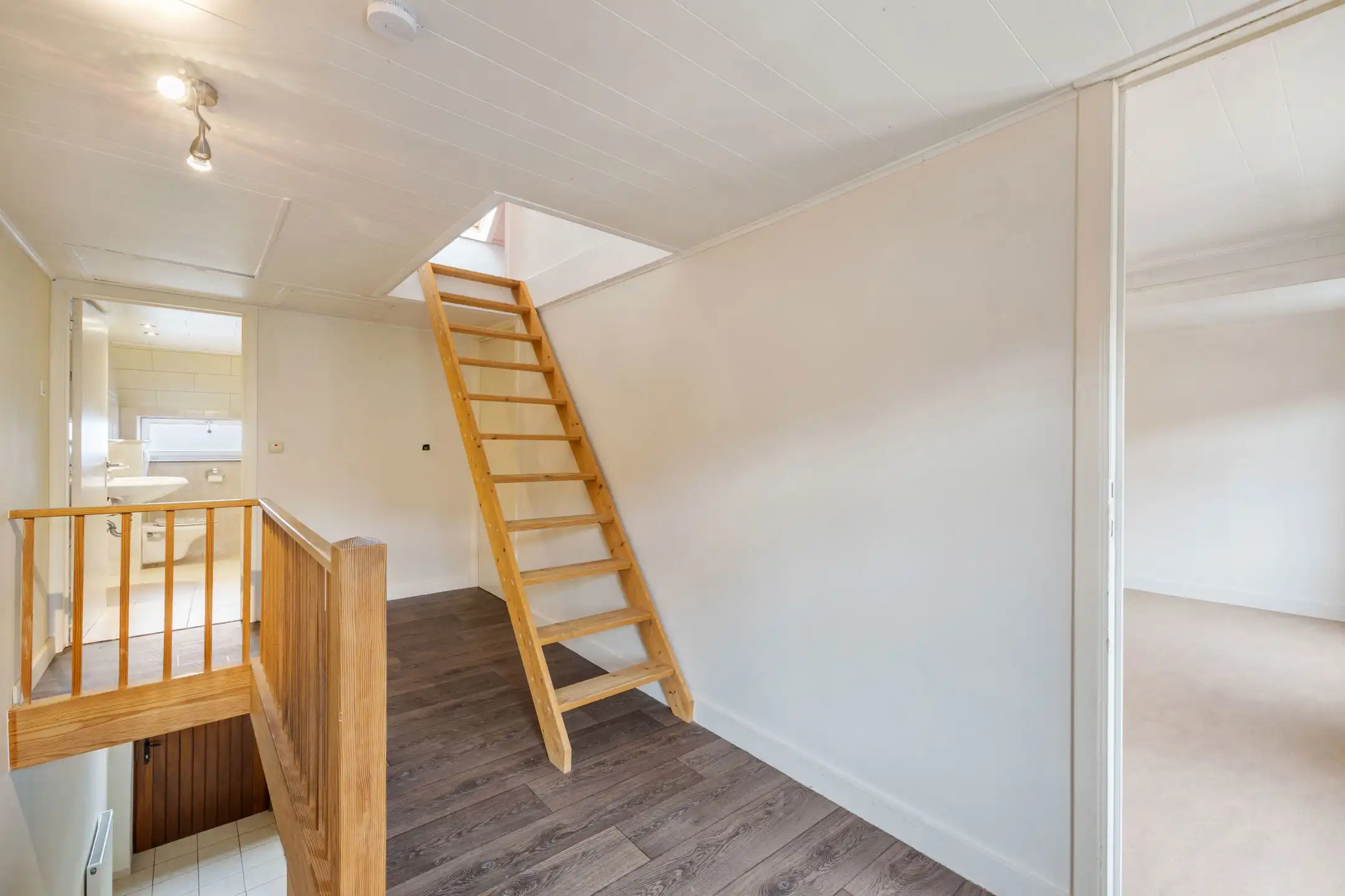 Huis te koop foto 18