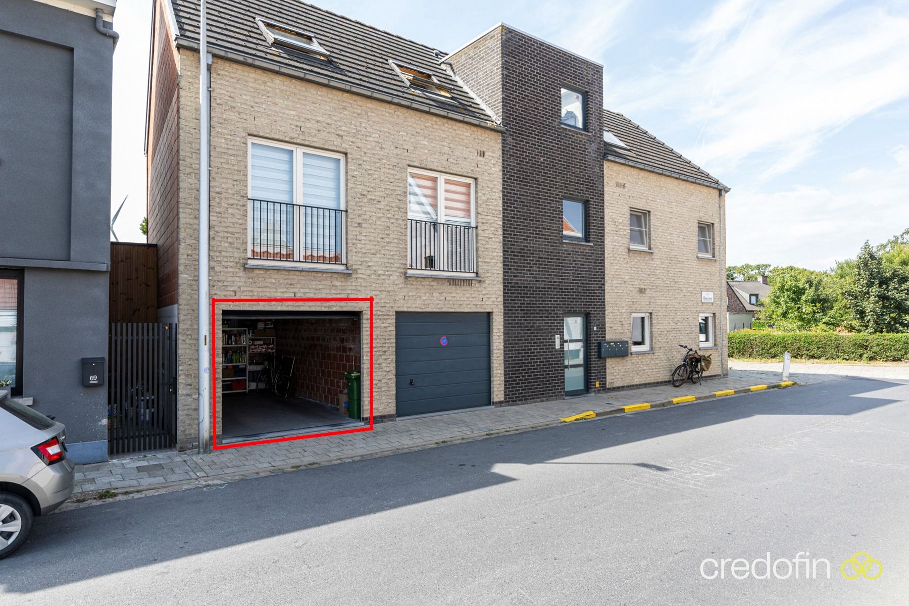 Charmant duplex appartement mét garage in hartje Oostakker! foto 11