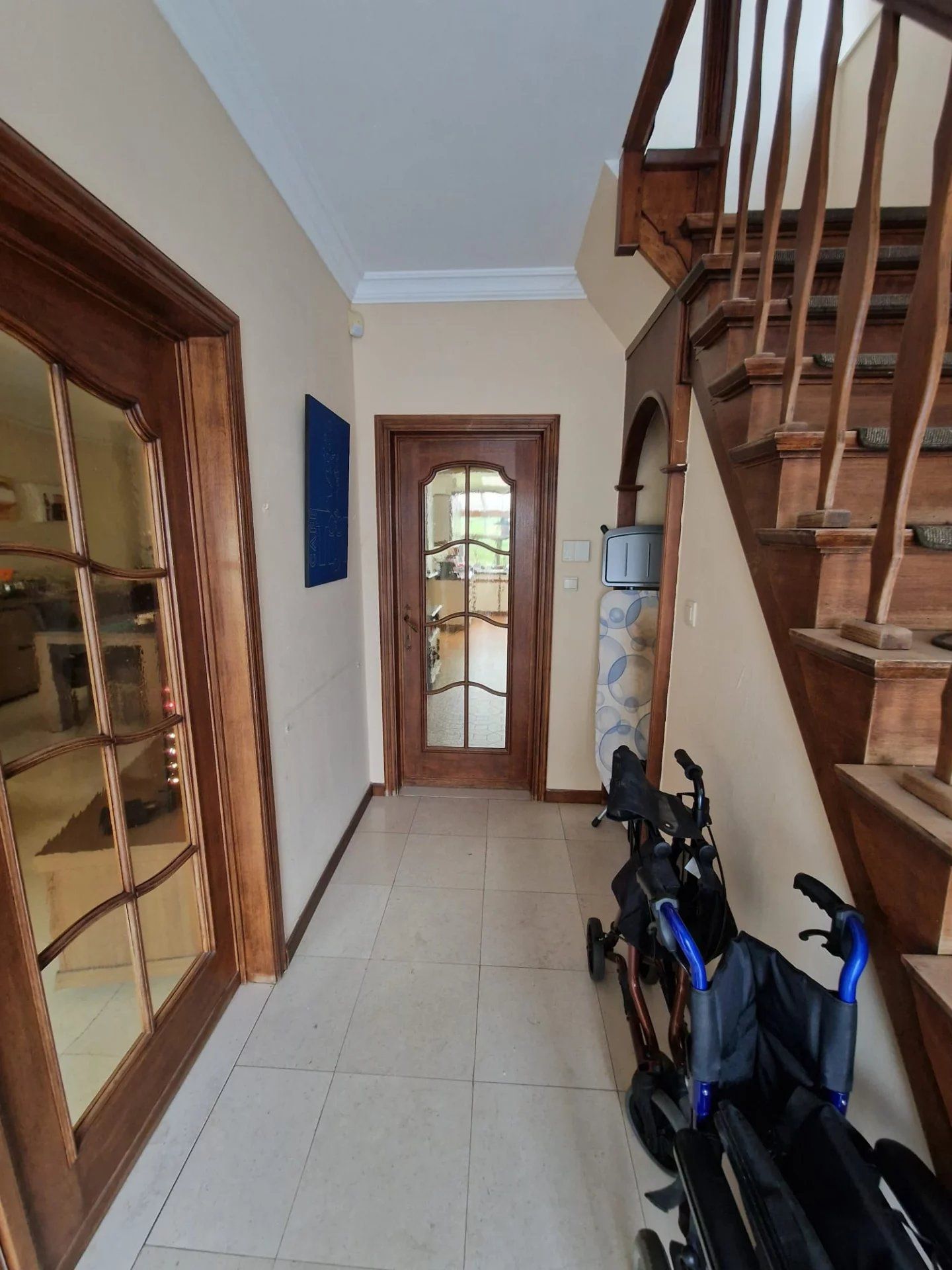 Woning met 2 slaapkamers, garage en tuin foto 3