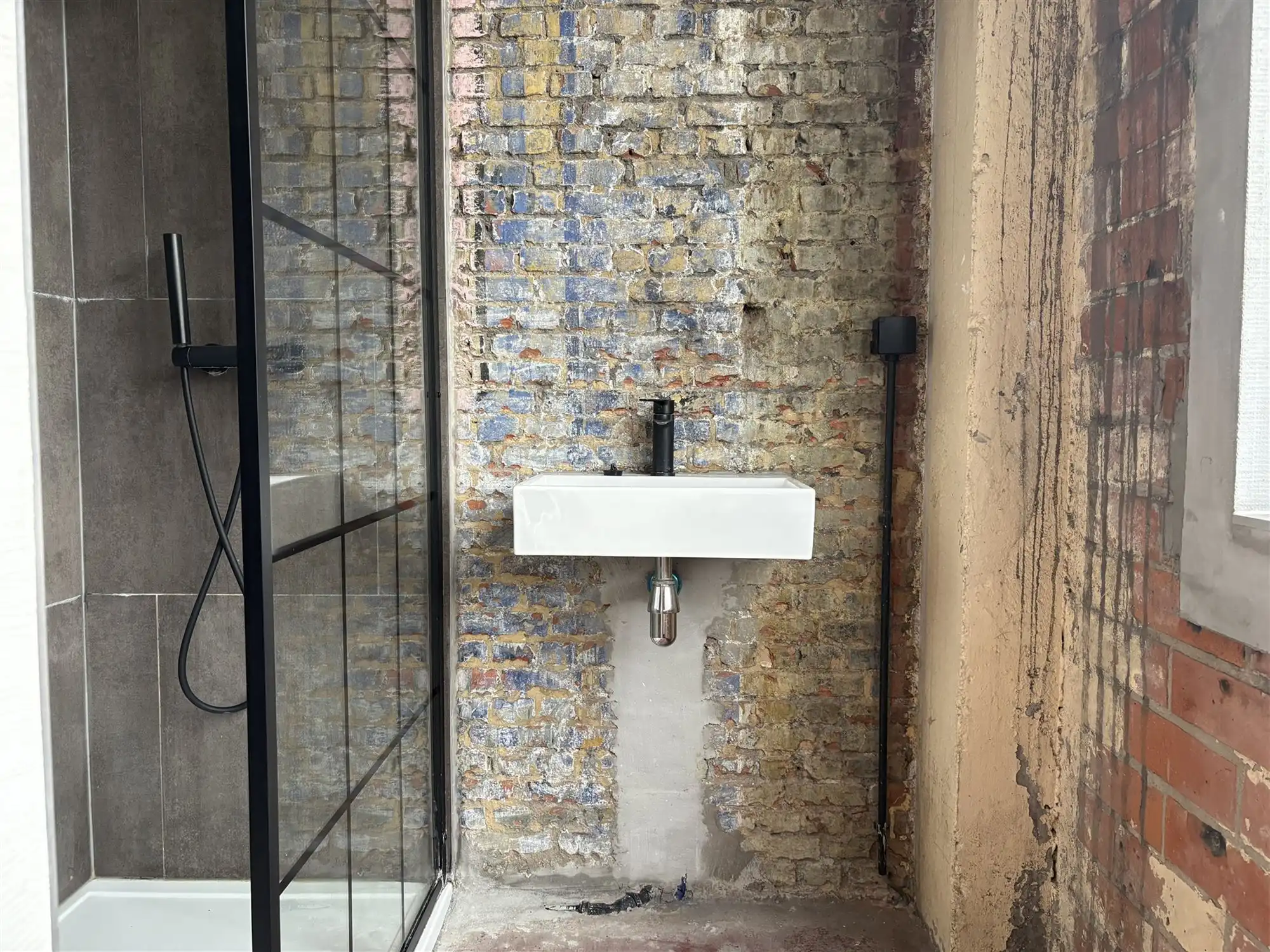 Appartement met terras (12m²) te Merksem foto 7