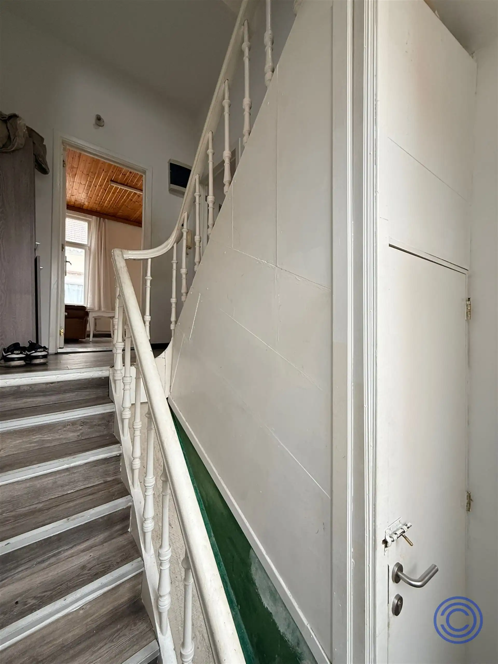 Handelshuis ca. 255m² opgedeeld in winkel en 2 appartement op TOP locatie! foto 6