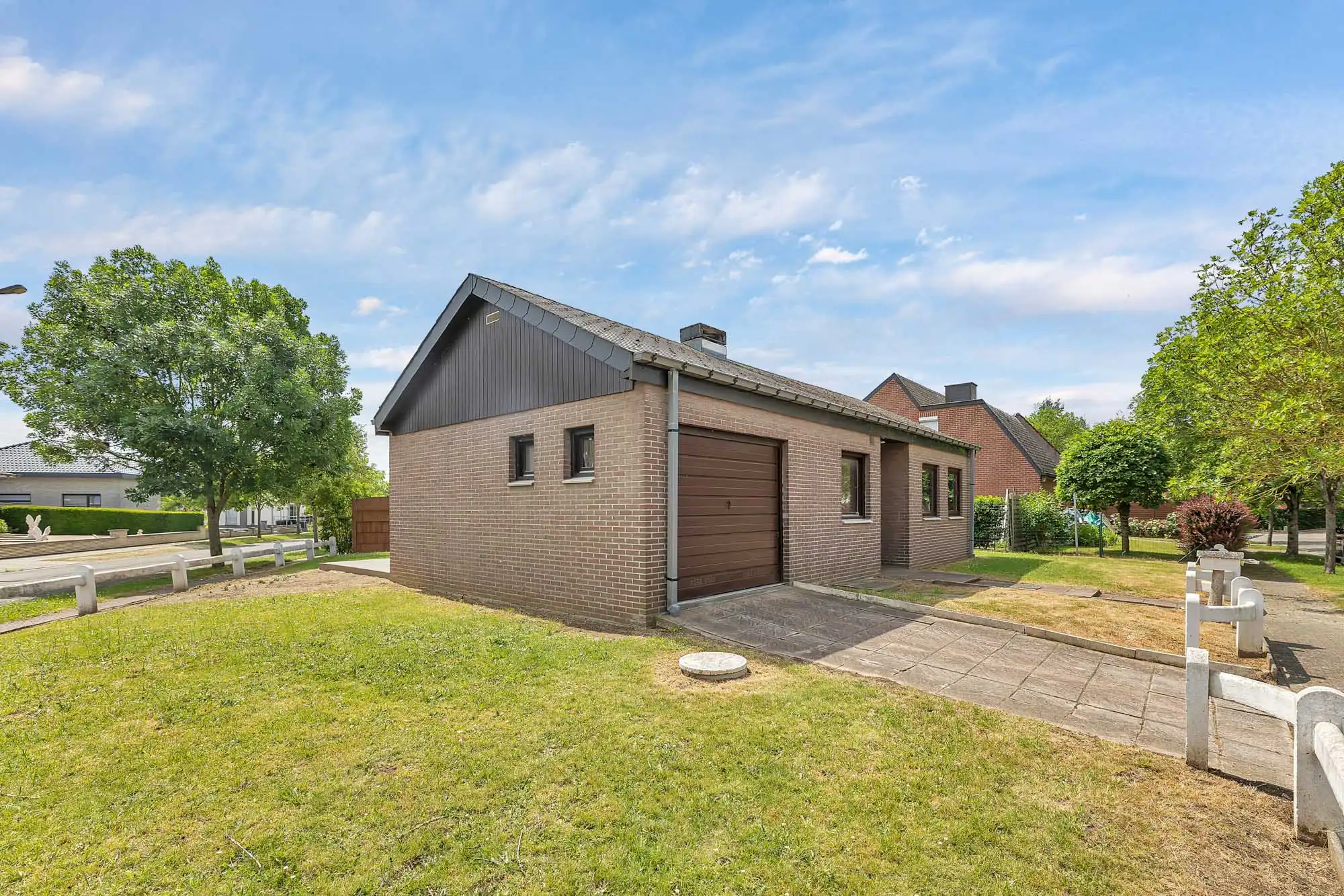 Te renoveren bungalow op een rustige locatie foto 25