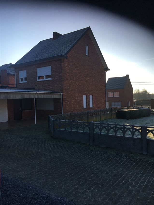 Verzorgde woning met 2 slpk. en tuin foto 3