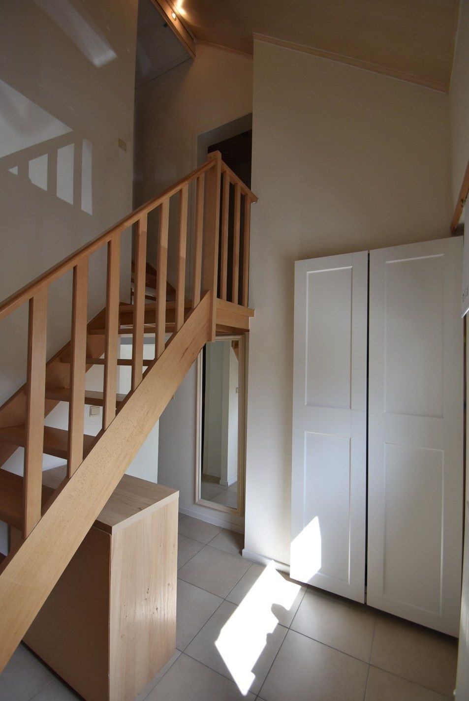 Knap gerenoveerde woning met 3 slaapkamers en tuin  foto 18