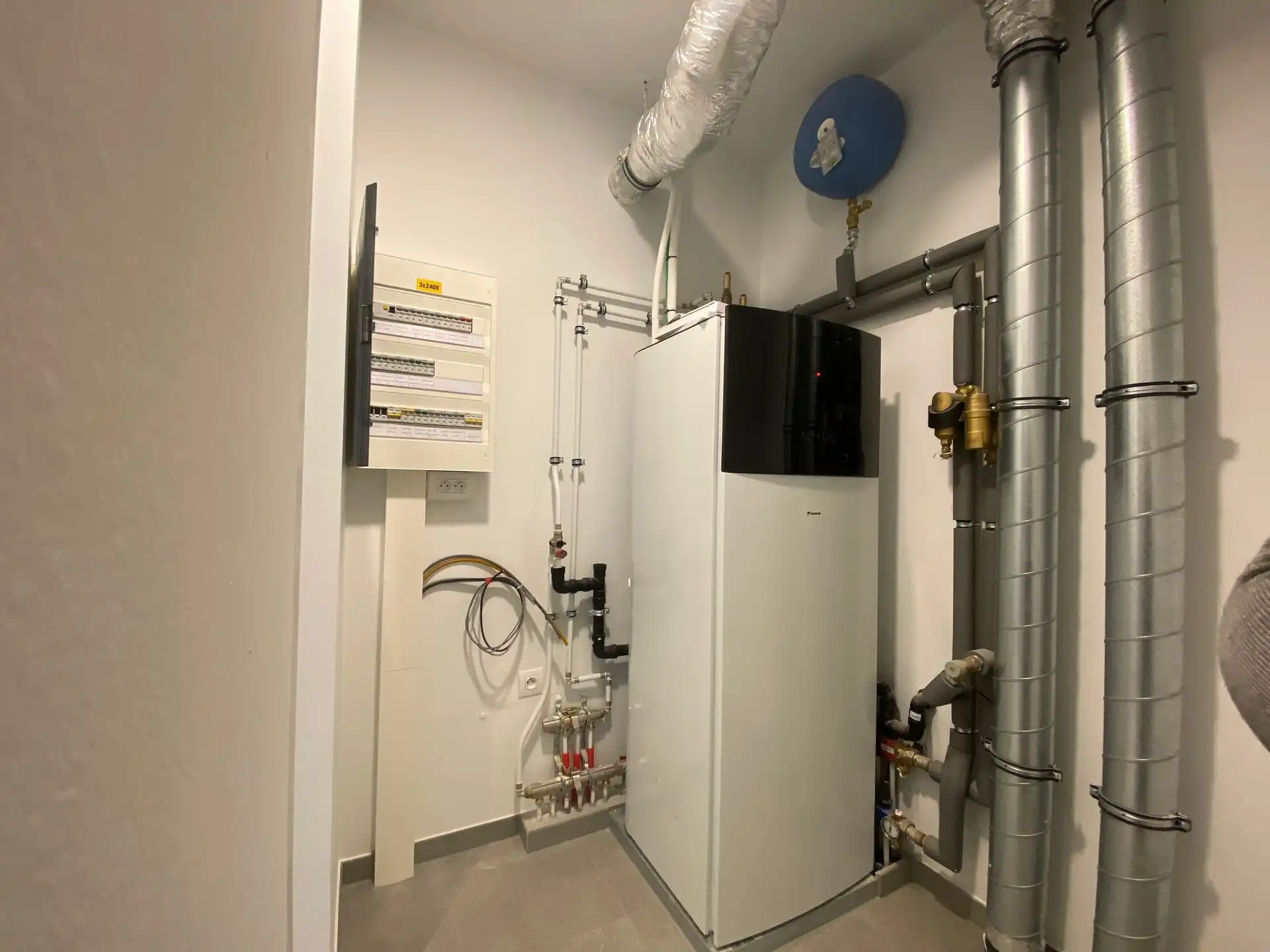 Nieuwbouwappartement in een rustige straat nabij het centrum van Aalst foto 11