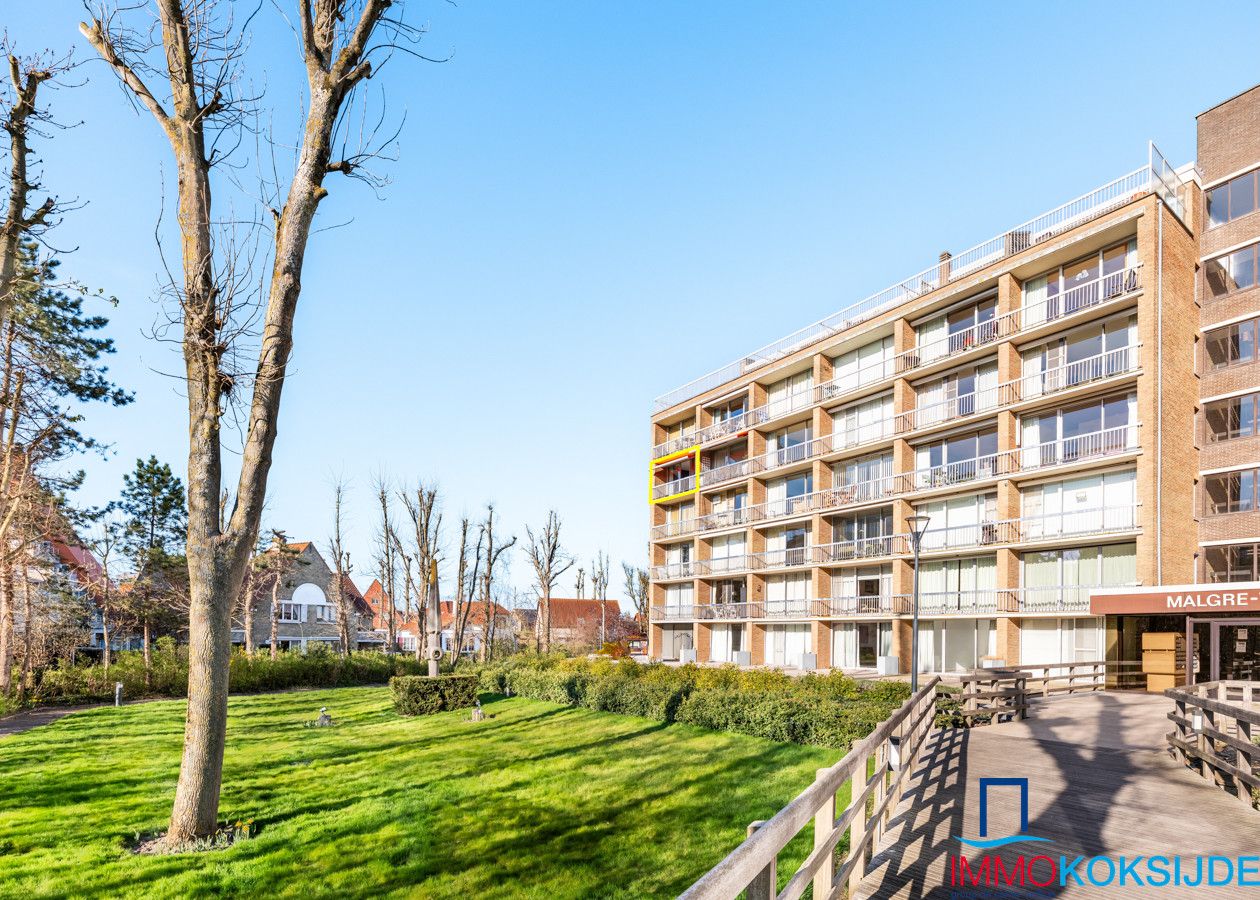 Volledig gerenoveerd hoekappartement met 3 slaapkamers en zonnig terras foto 2