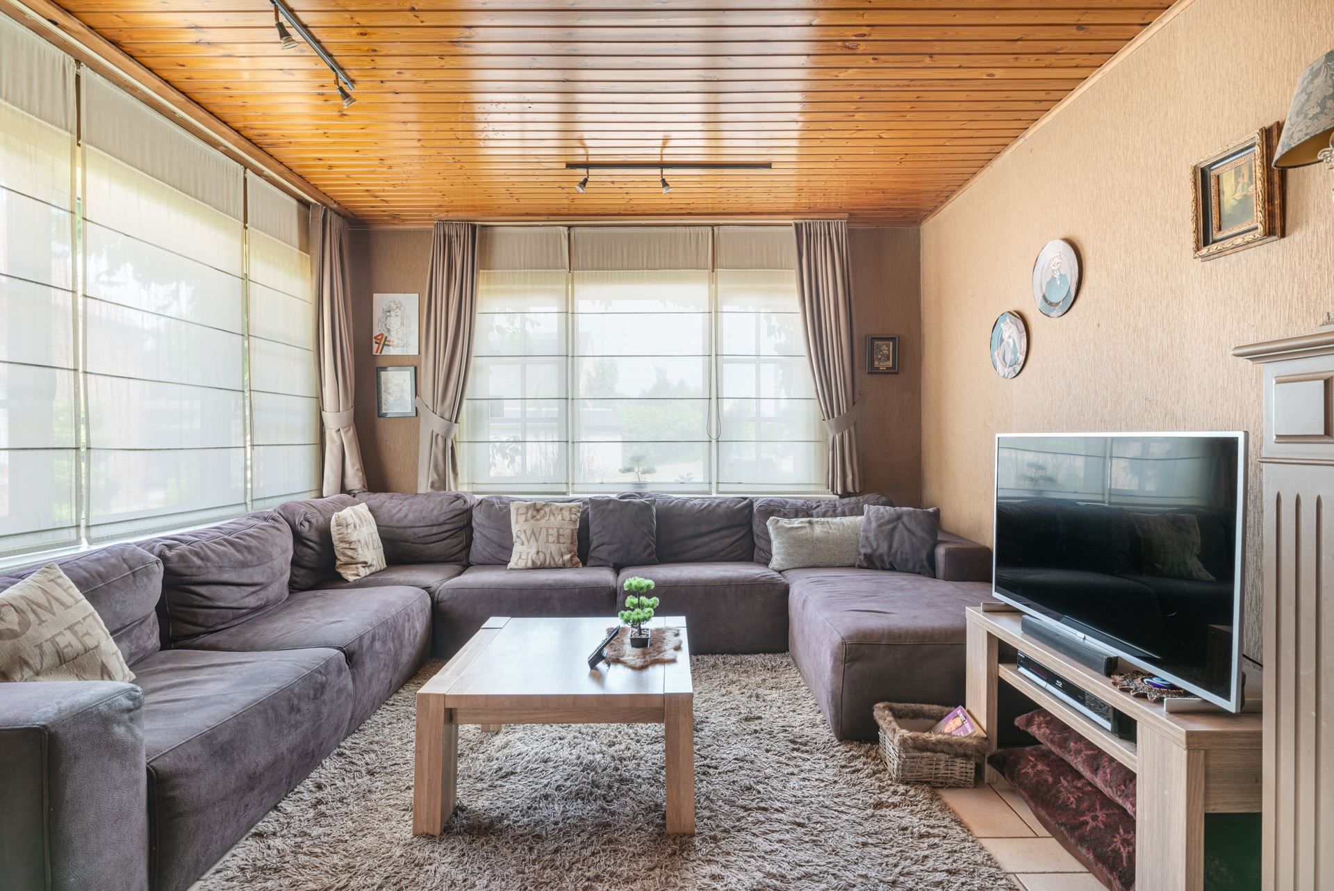 Unieke eigendom te koop met twee woningen en loods te Zingem foto 2