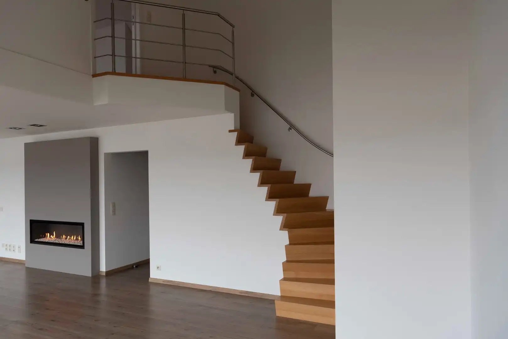 Exclusief dakappartement met uniek waterzicht, royale ruimtes en uitzonderlijk grote garage! foto 5